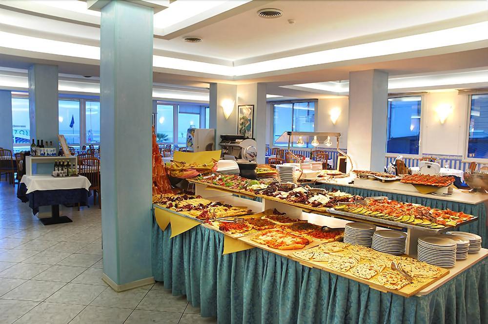 Hotel Arizona Riccione Esterno foto
