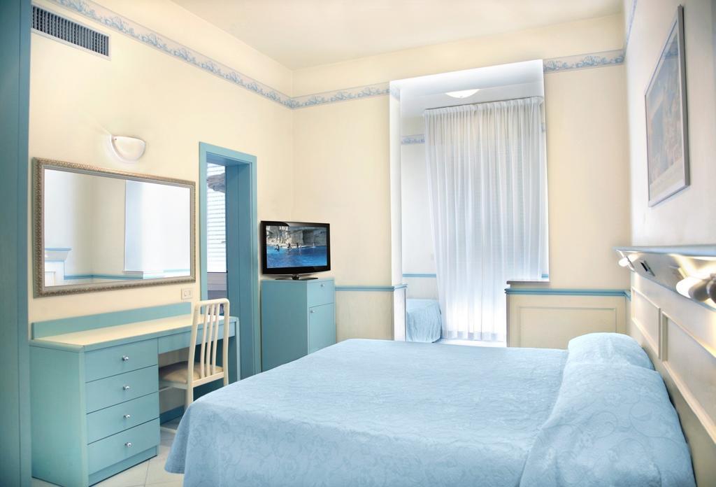 Hotel Arizona Riccione Esterno foto
