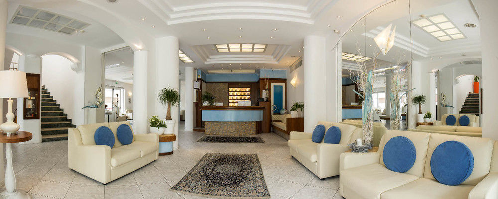 Hotel Arizona Riccione Esterno foto