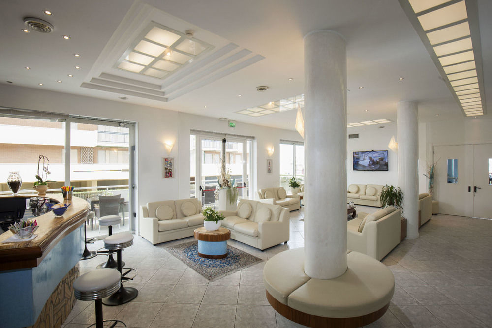 Hotel Arizona Riccione Esterno foto