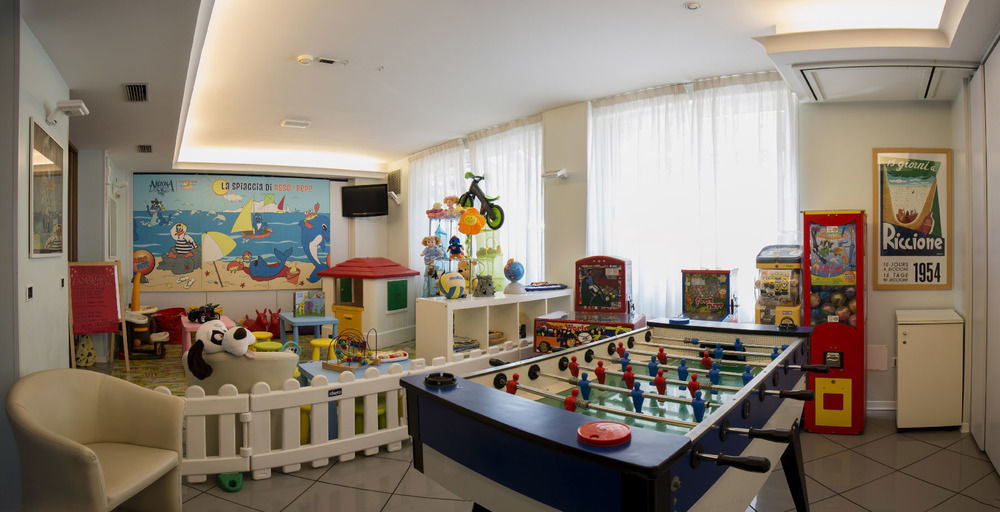 Hotel Arizona Riccione Esterno foto
